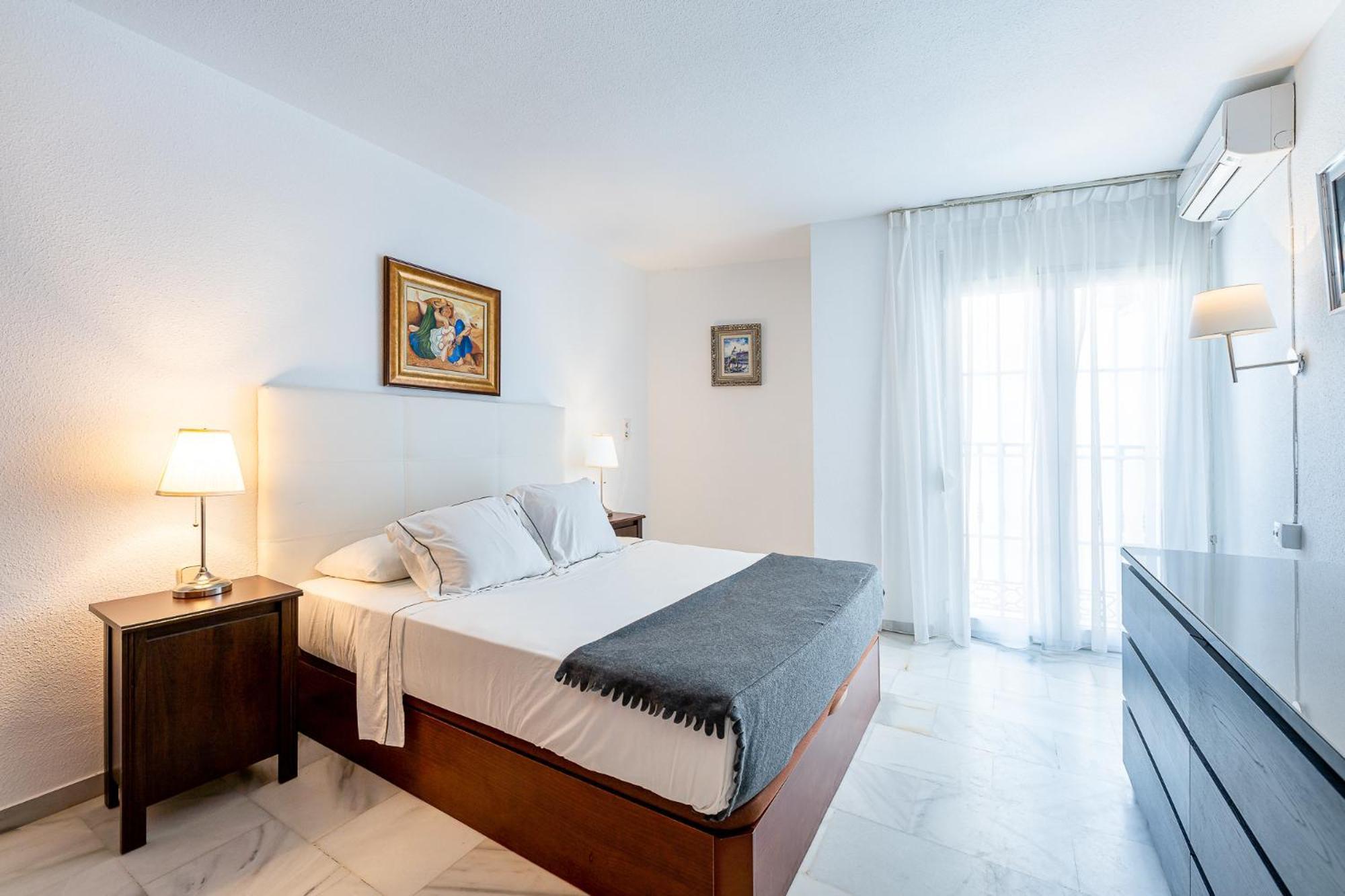 797 Holiday Rentals - Piso Para 3 En La Carihuela Con Piscina Torremolinos Buitenkant foto